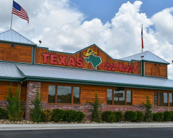 In honor of Veterans Day, Texas Roadhouse is offering dinner vouchers for active duty military & veterans